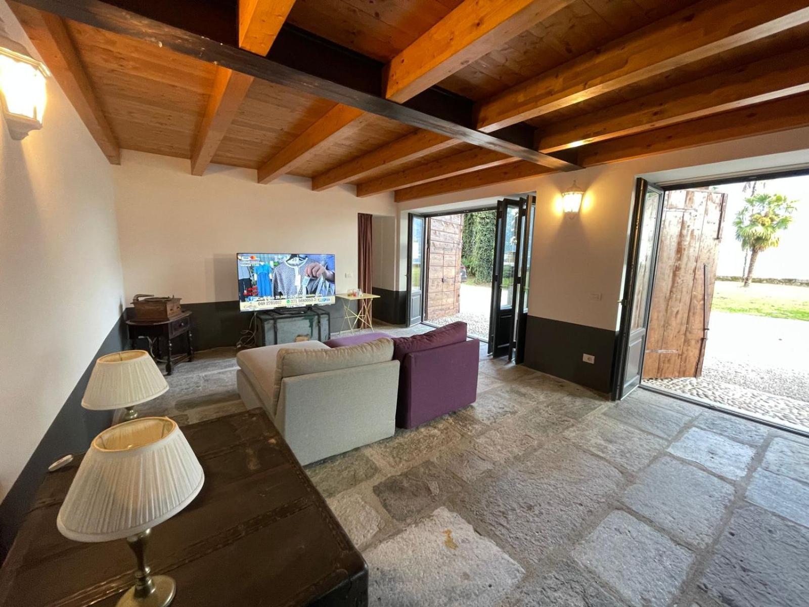 Beach Villa Fiorina Гифа Екстериор снимка